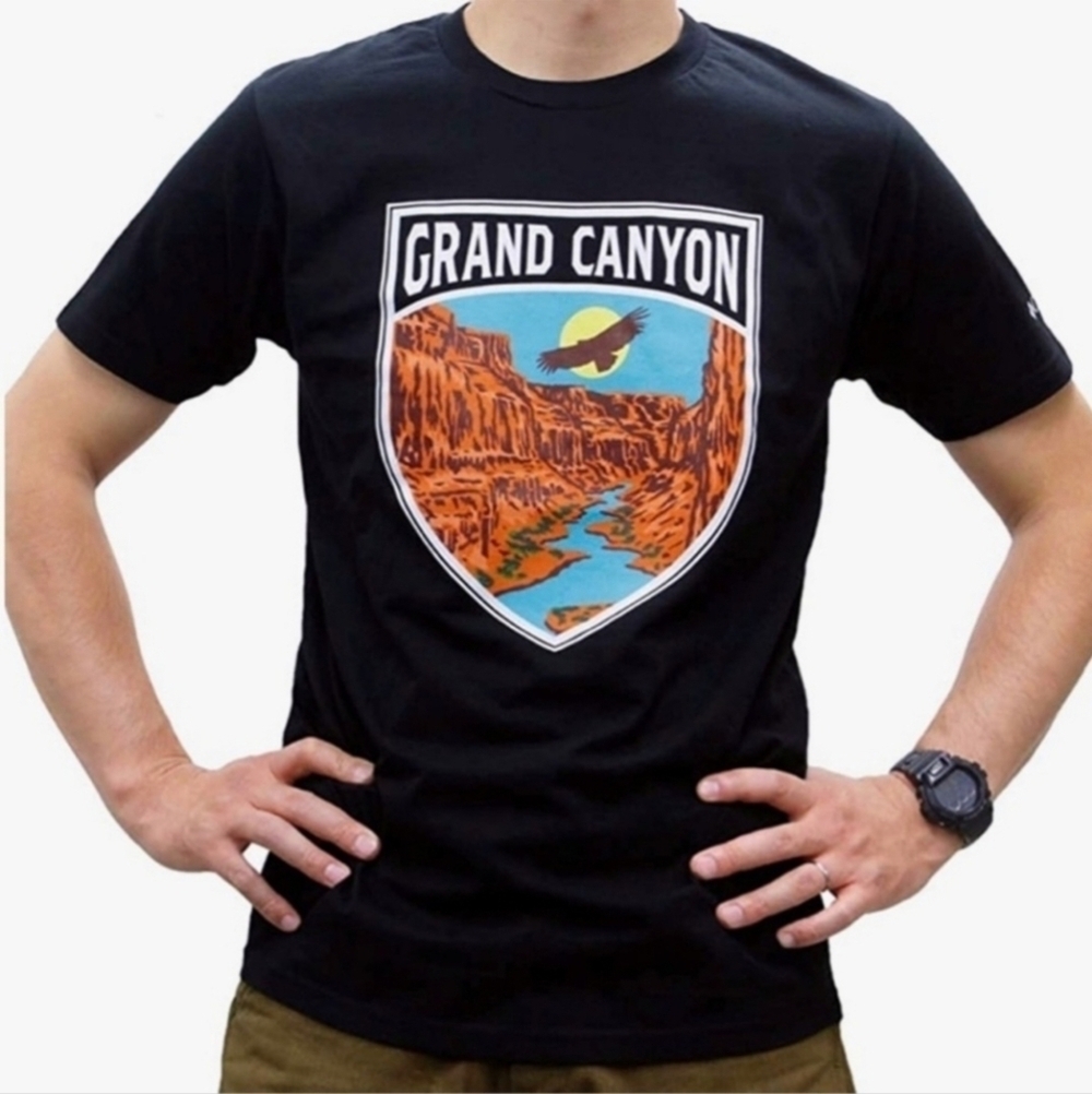 Columbia Black Grand Canyon Graphic Tee T-Shirt Men's Small S 100% Cotton EUC